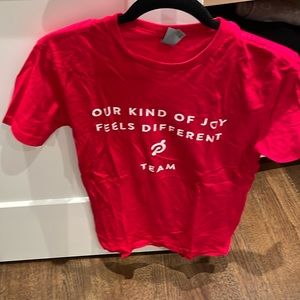 Peloton Xmas crew tee